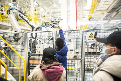 走進(jìn)宜昌智能工廠 探秘傳祺能否再塑傳奇